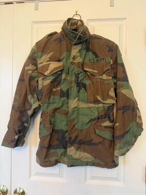 Vintage U.S. Army Brown and Green Woodland Camouflage Field Jacket. XS Short